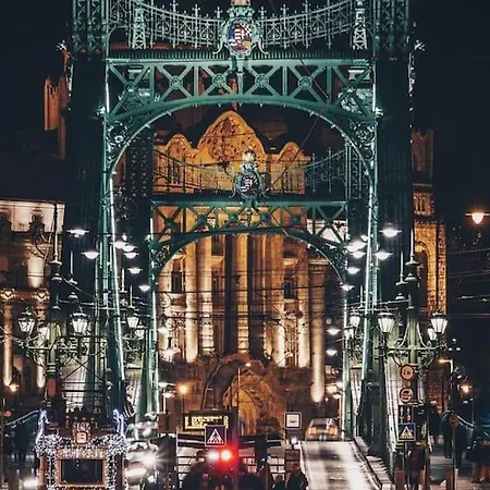 Lejlighed Parisian Soul In The Heart Of Budapest