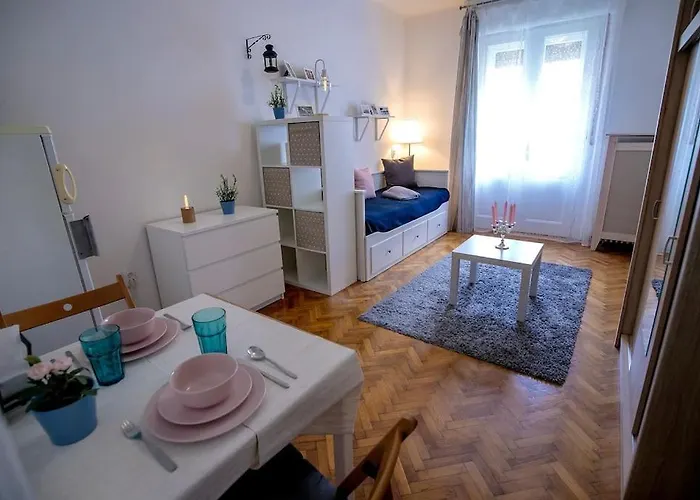 Apartament Parisian Soul In The Heart Of *